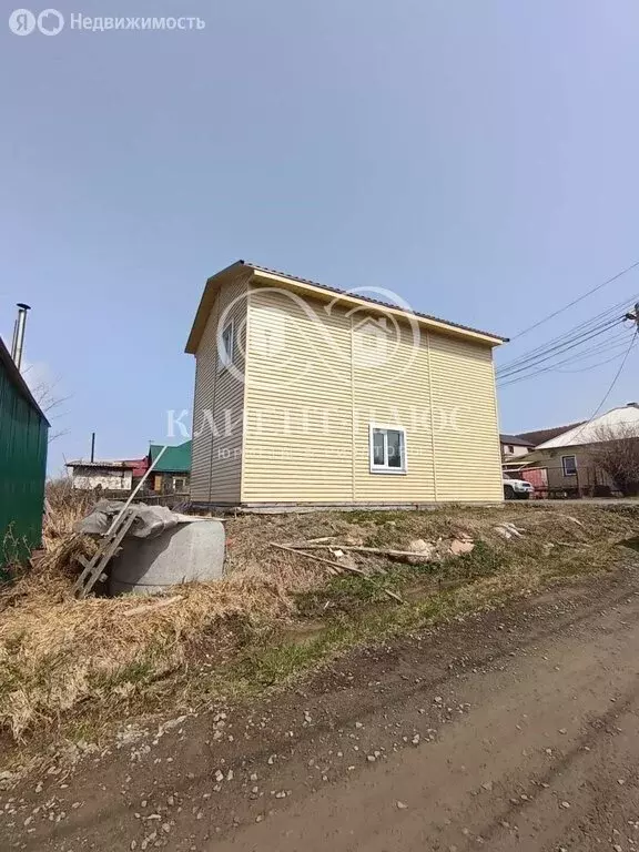 Дом в Южно-Сахалинск, 19-й микрорайон, Зелёная улица (126 м) - Фото 0