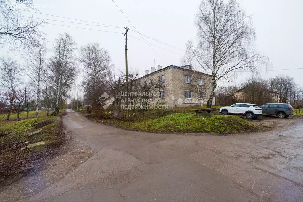 3-комнатная квартира: Рязанский муниципальный округ, посёлок учхоза ... - Фото 2