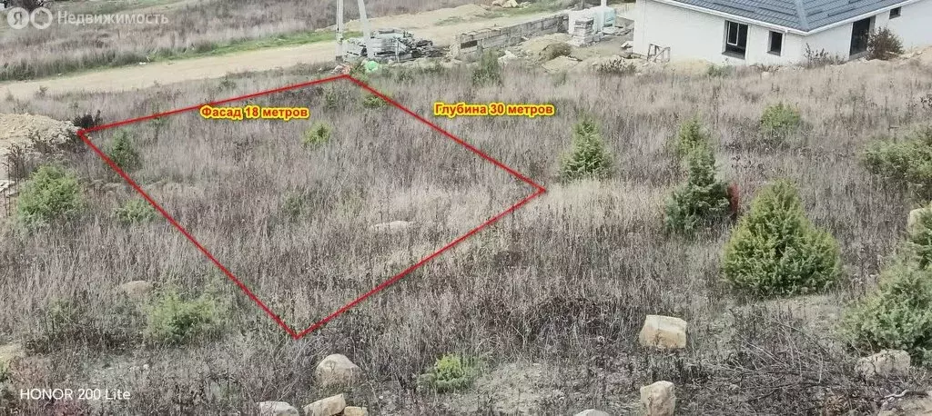 Участок в Сукко, коттеджный посёлок Утришский (5.4 м) - Фото 1