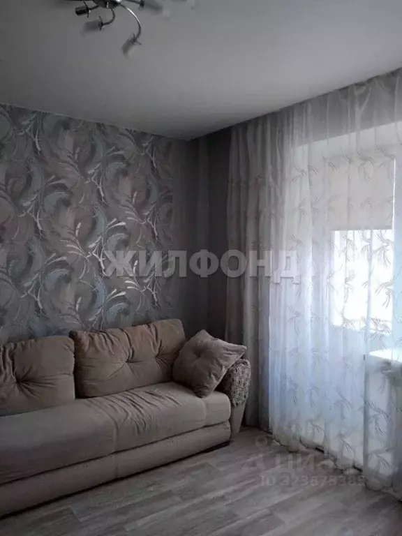 Комната Новосибирская область, Новосибирск ул. 25 лет Октября, 6 (16.0 ... - Фото 0