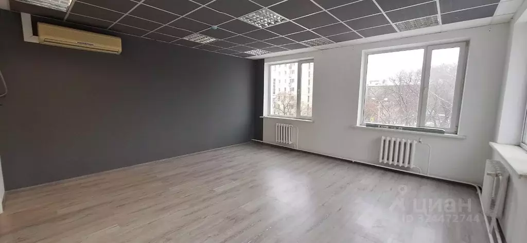 Офис в Пермский край, Пермь ул. Клары Цеткин, 14 (67 м) - Фото 1