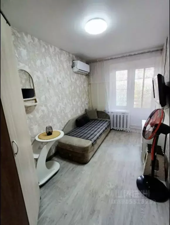 Комната Ростовская область, Батайск ул. Воровского, 7 (11.0 м) - Фото 1