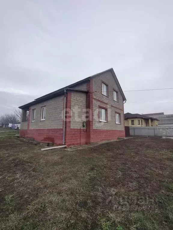 Дом в Белгородская область, Белгородский район, с. Стрелецкое ул. ... - Фото 0