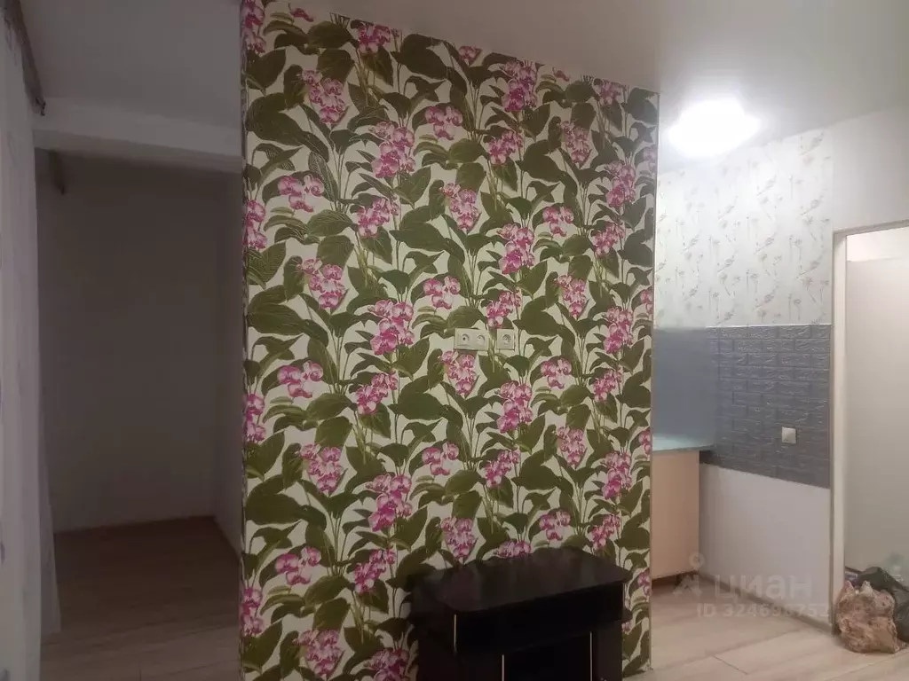 Студия Белгородская область, Белгород ул. Семейная, 15 (27.7 м) - Фото 2