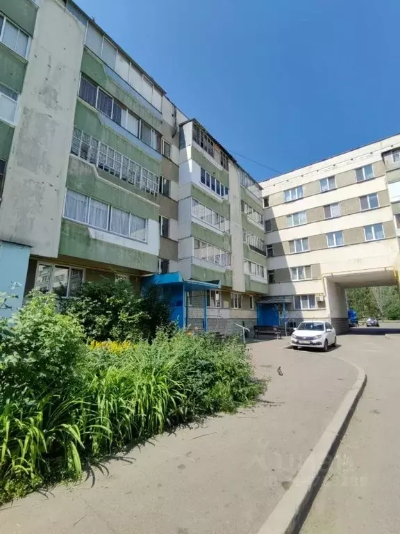 2-к кв. Татарстан, Набережные Челны 56-й комплекс, 15 (42.6 м) - Фото 1