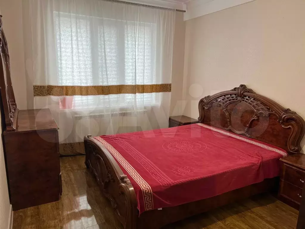 3-к. квартира, 70 м, 2/10 эт. - Фото 1