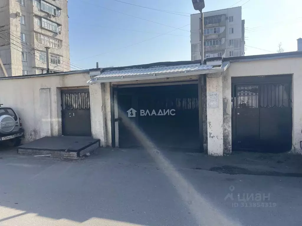 Гараж в Краснодарский край, Новороссийск ул. Героев Десантников (19 м) - Фото 0