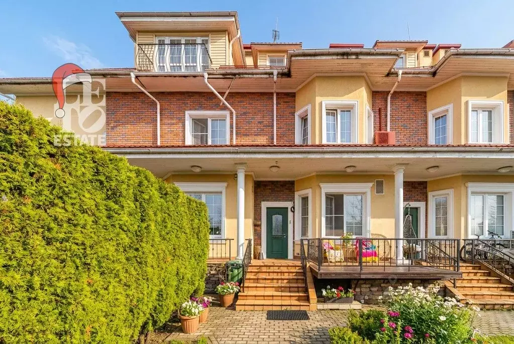 Таунхаус в Московская область, Красногорск городской округ, с. ... - Фото 1