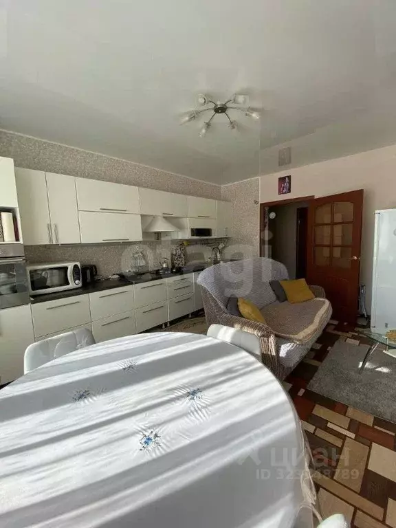 Дом в Удмуртия, Сарапульский район, с. Уральский Сосновая ул., 6 (121 ... - Фото 1