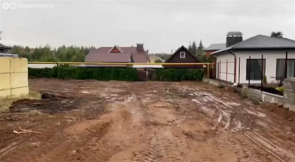 Участок в Набережные Челны, Залесный проспект, 63 (10 м) - Фото 0