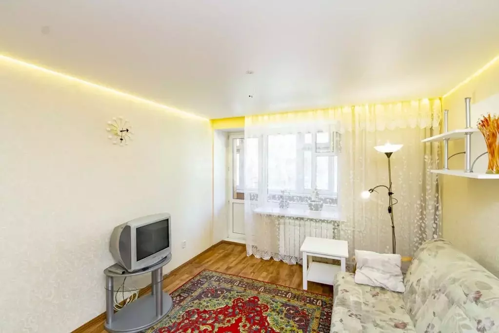 2-к кв. Тюменская область, Тюмень ул. Седова, 55 (45.9 м) - Фото 0