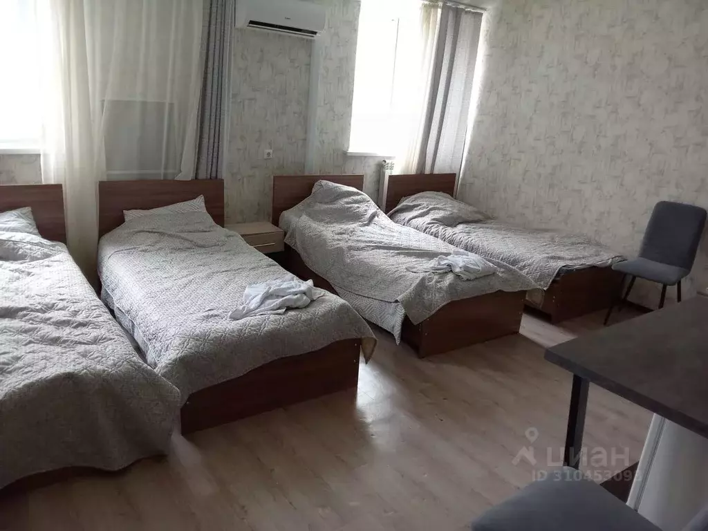 Комната Нижегородская область, Нижний Новгород ул. Адмирала Нахимова, ... - Фото 0