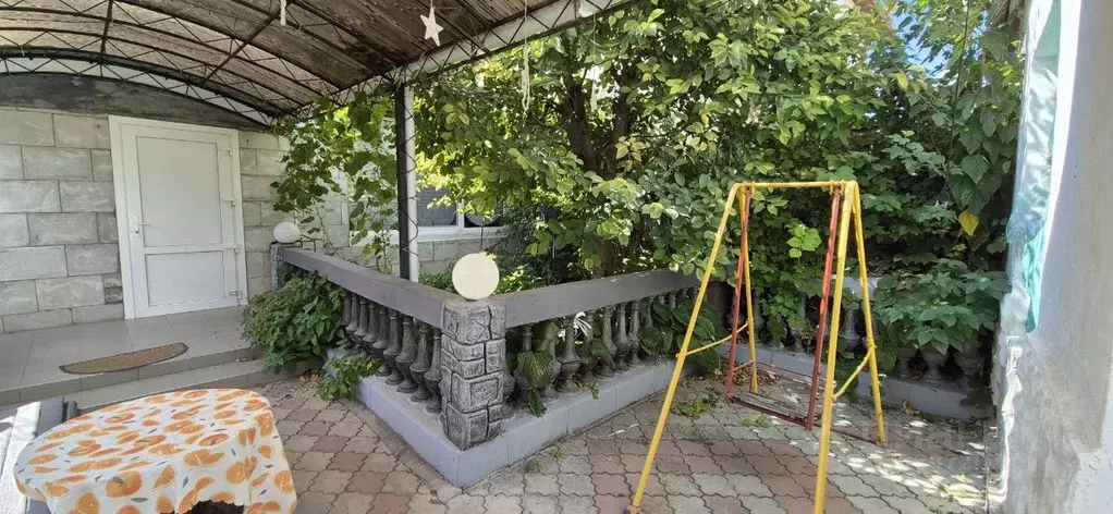 Дом в Крым, Евпатория пер. Просмушкиных, 23 (90 м) - Фото 1