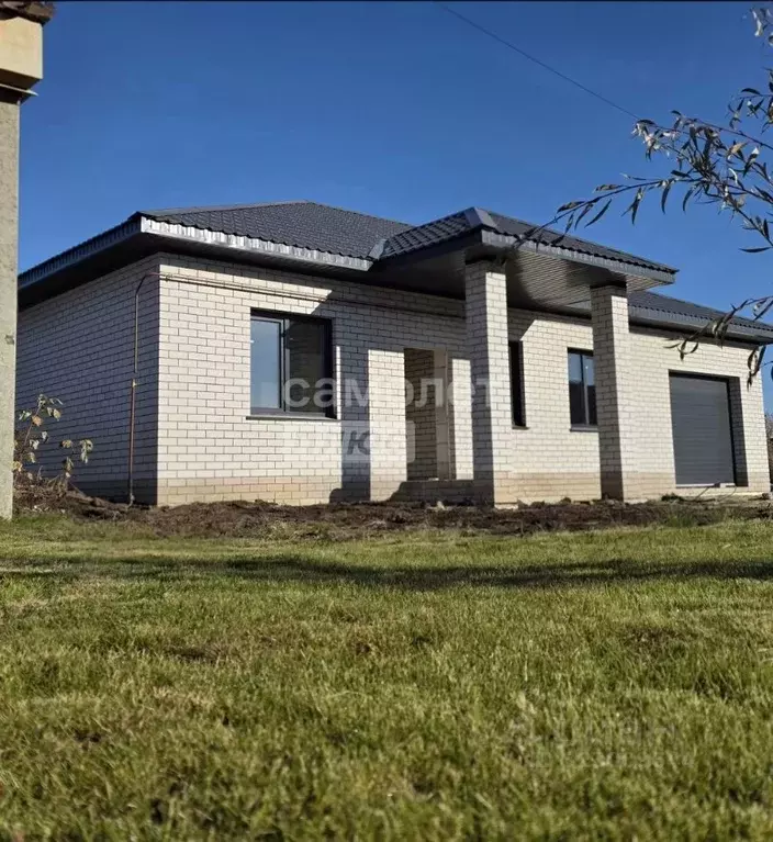 Дом в Алтайский край, Барнаул городской округ, пос. Бельмесево ул. ... - Фото 1