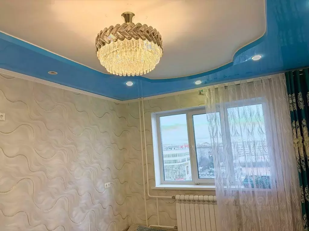 3-к кв. Омская область, Омск просп. Комарова, 3 (62.7 м) - Фото 2