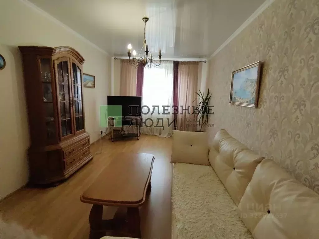 3-к кв. Белгородская область, Белгород ул. Есенина, 44 (63.4 м) - Фото 1