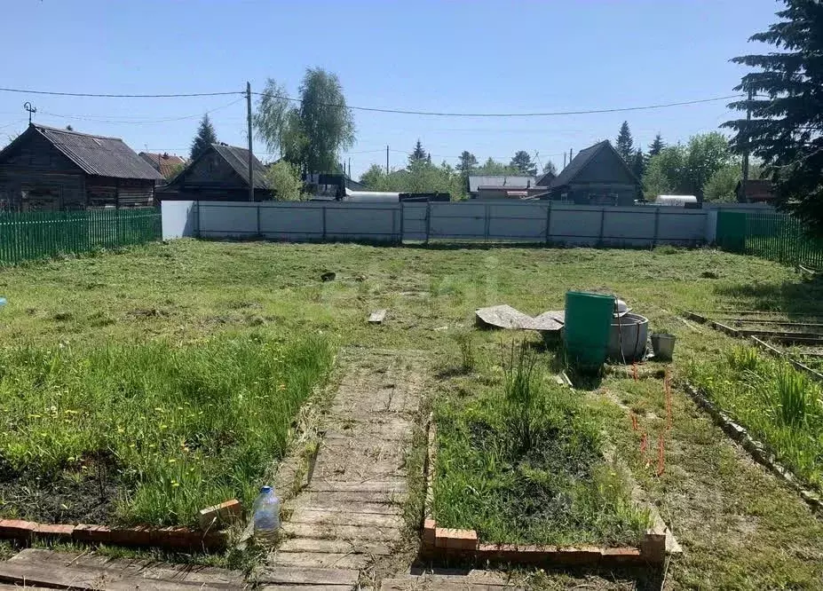 Дом в Тюменская область, Тюмень ул. Энтузиастов (10 м) - Фото 1