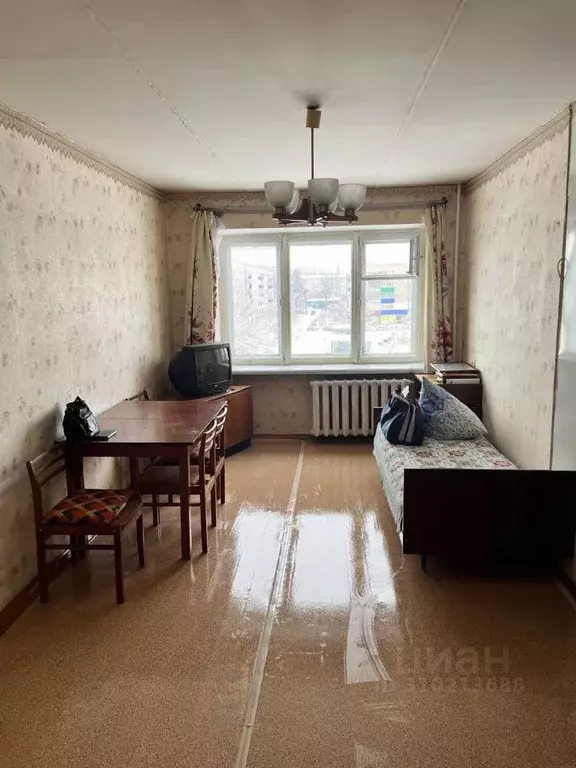 2-к кв. Башкортостан, Ишимбай ул. Губкина, 44 (42.0 м) - Фото 0