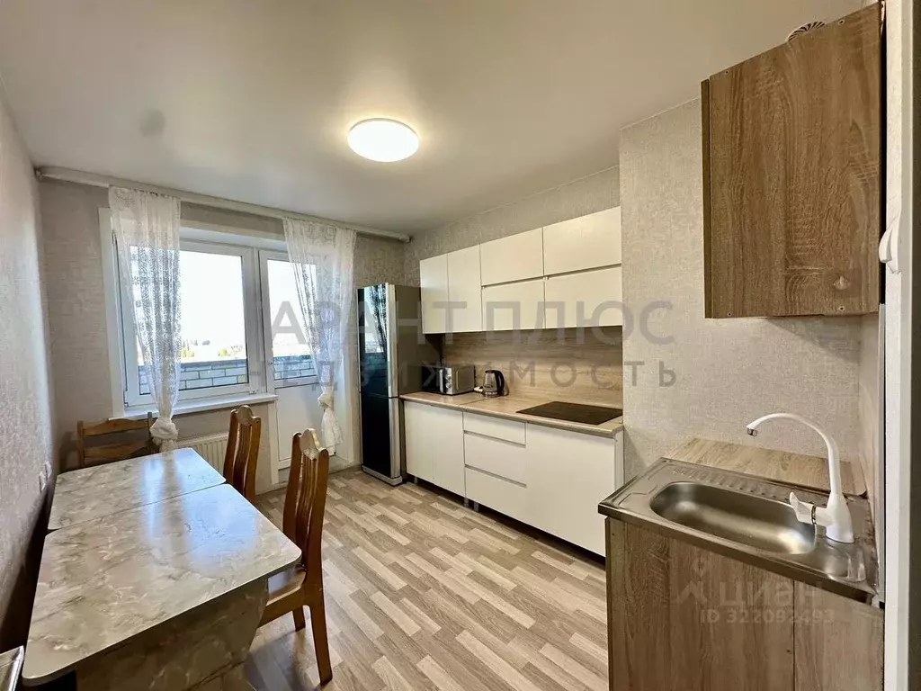 3-к кв. Липецкая область, Липецк ул. Молодежная, 9 (80.0 м) - Фото 2