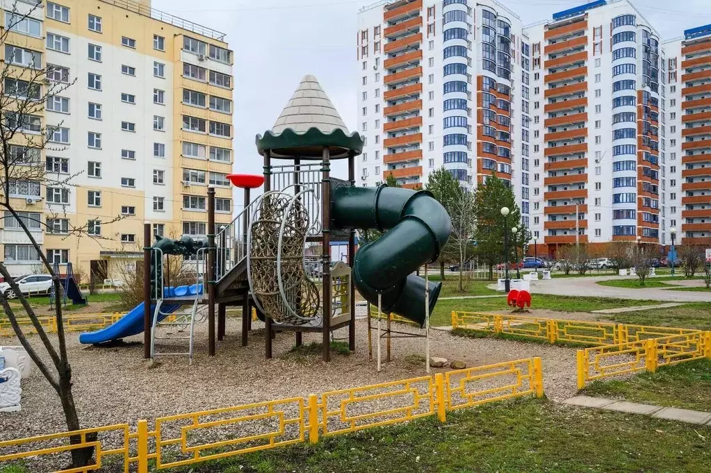 1-к кв. Кировская область, Киров ул. Чистопрудненская, 1 (32.8 м) - Фото 1