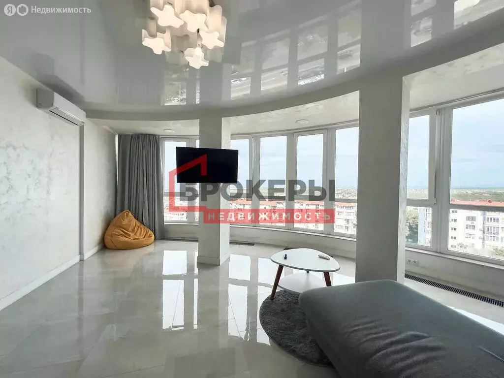 2-комнатная квартира: Севастополь, проспект Генерала Острякова, 244к7 ... - Фото 1