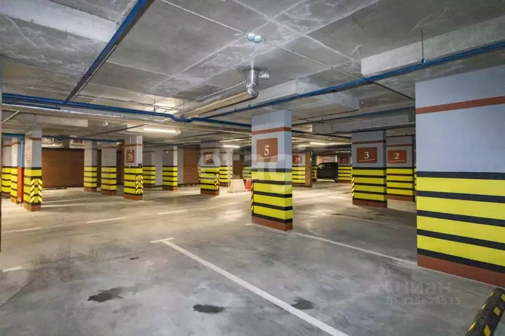 Гараж в Тюменская область, Тюмень ул. Николая Машарова, 8 (16 м) - Фото 1