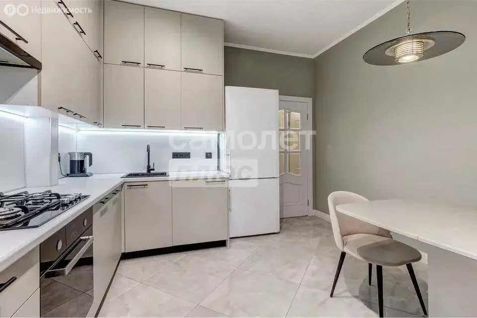 2-комнатная квартира: Москва, Ленинградский проспект, 28 (70 м) - Фото 2