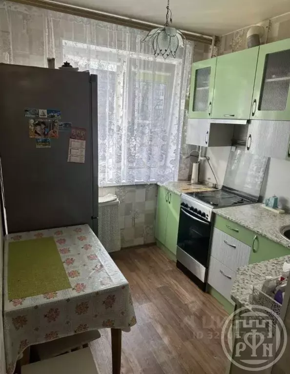 2-к кв. Ленинградская область, Луга ул. Кингисеппа, 8 (45.0 м) - Фото 2