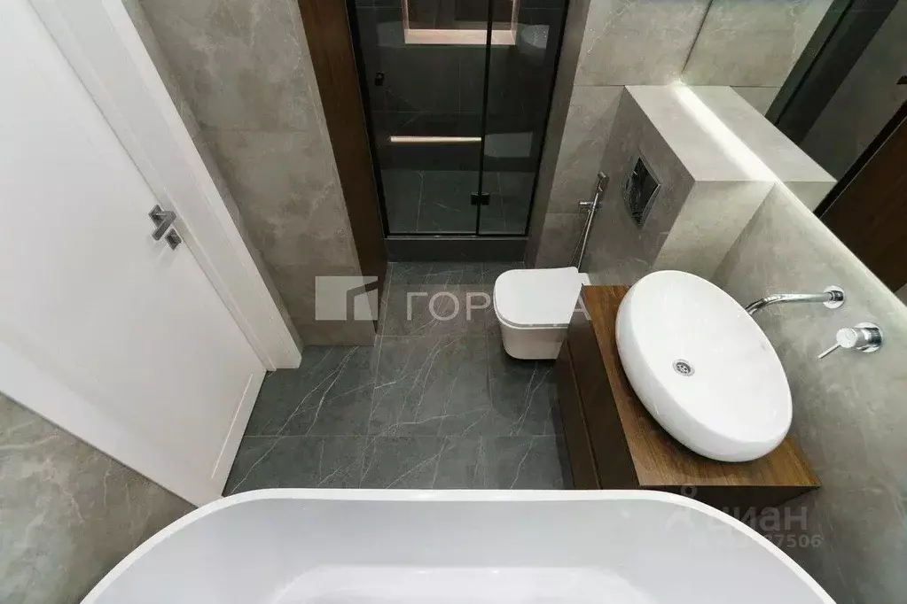 4-к кв. Новосибирская область, Новосибирск Красный просп., 222/1 (82.5 ... - Фото 1