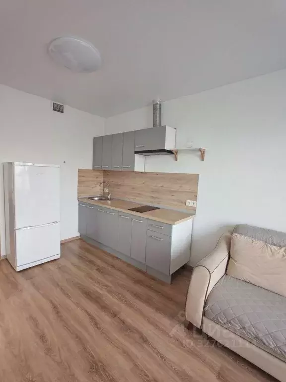 2-к кв. Свердловская область, Екатеринбург ул. Онежская, 4 (43.0 м) - Фото 2