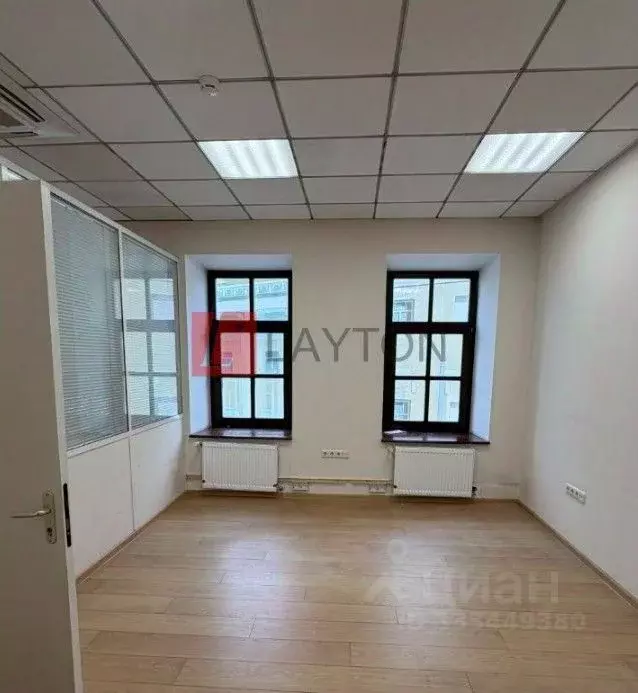 Офис в Москва Старая Басманная ул., 38 (67 м) - Фото 1