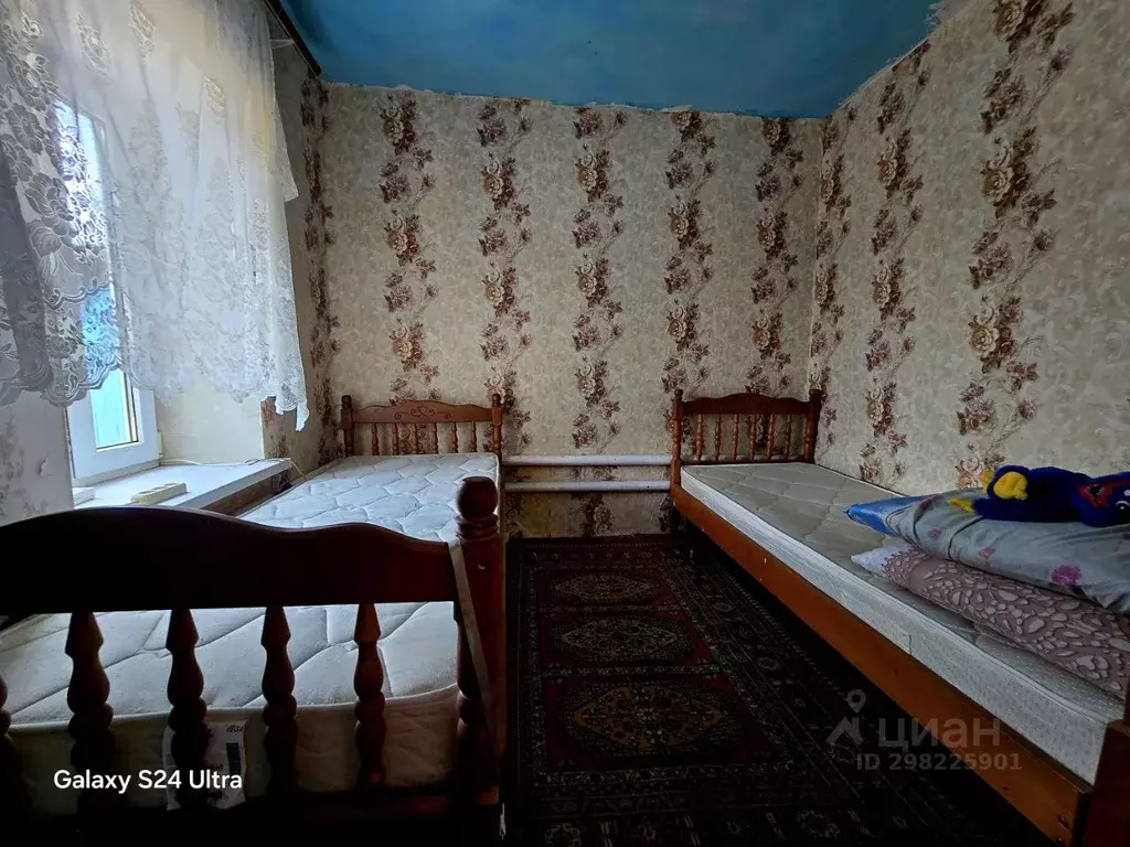 Дом в Краснодарский край, Новокубанский район, Советская ст-ца ул. ... - Фото 0