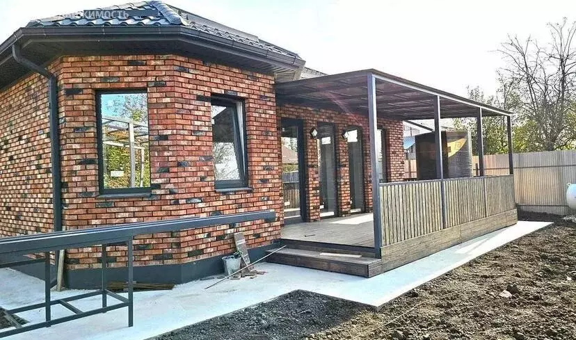 Дом в Ростов-на-Дону, переулок Алябьева (120 м) - Фото 1