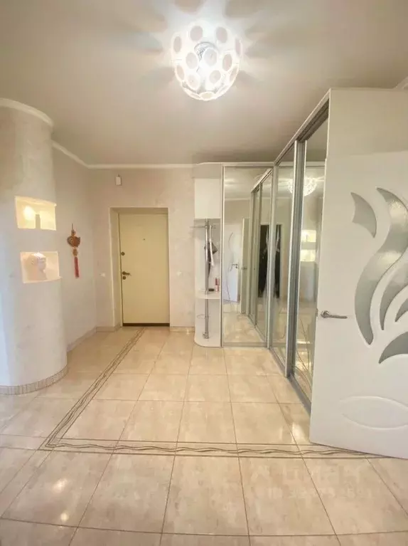 2-к кв. Краснодарский край, Краснодар ул. Кожевенная, 56 (80.0 м) - Фото 2