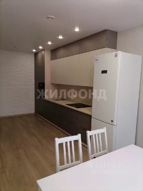 4-к кв. Новосибирская область, Новосибирск Обская ул., 50/1 (125.0 м) - Фото 0
