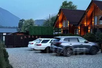 Дом в Карачаево-Черкесия, Зеленчукский район, с. Архыз ул. Хубиева, ... - Фото 1