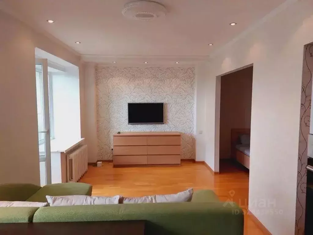 1-к кв. Татарстан, Казань ул. Толбухина, 5 (40.0 м) - Фото 2