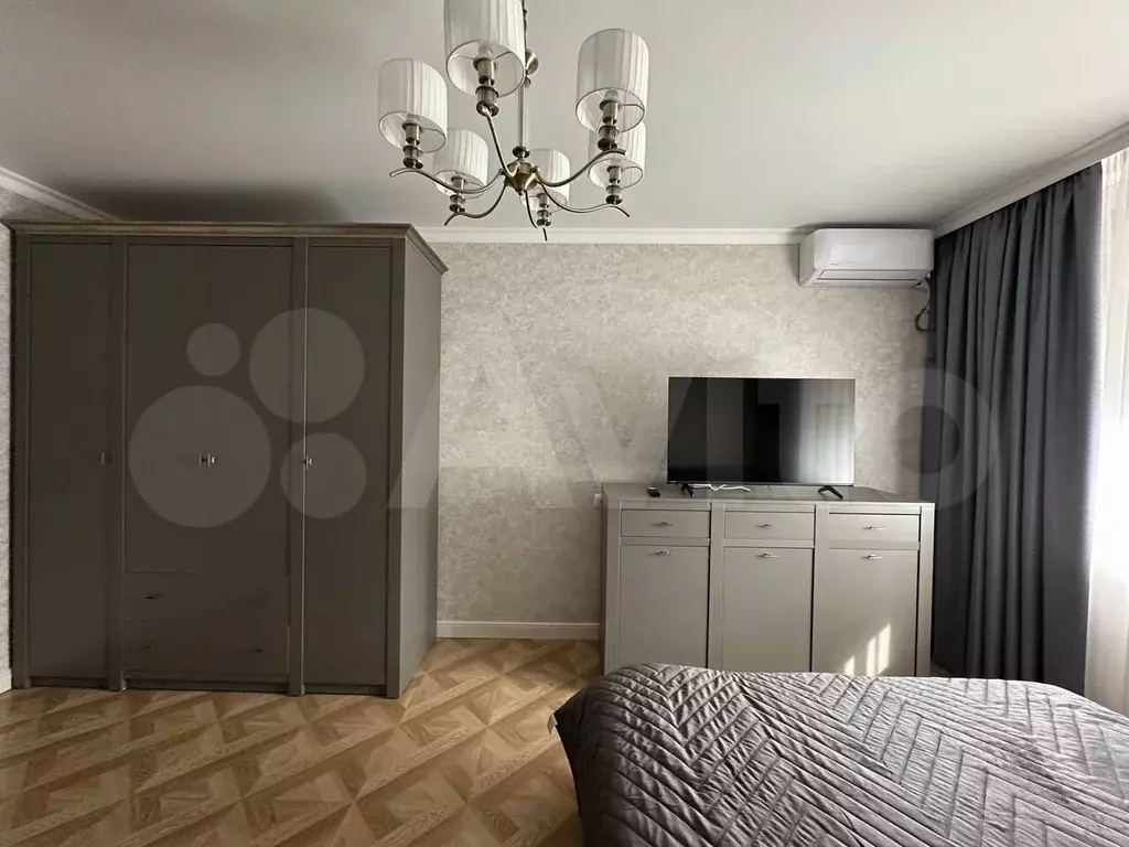 1-к. квартира, 40 м, 2/5 эт. - Фото 1