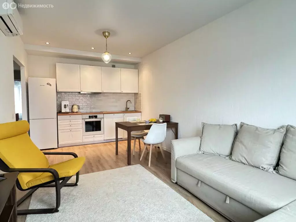 3-комнатная квартира: Балашиха, Реутовская улица, 21 (61.1 м) - Фото 2