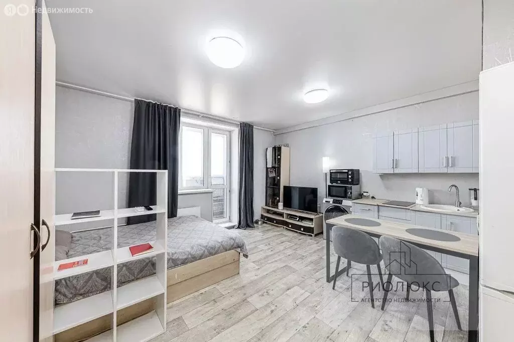 Квартира-студия: Челябинск, улица Бейвеля, 56 (29.3 м) - Фото 1