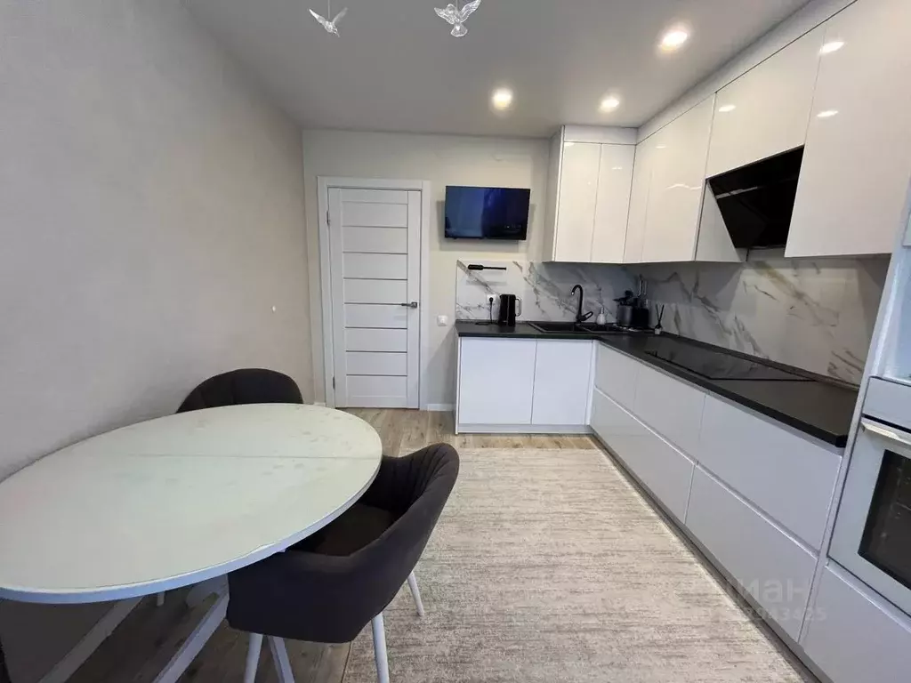 2-к кв. Кировская область, Киров ул. Широтная, 2 (48.0 м) - Фото 2