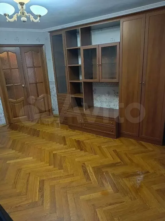 3-к. квартира, 70 м, 6/10 эт. - Фото 1