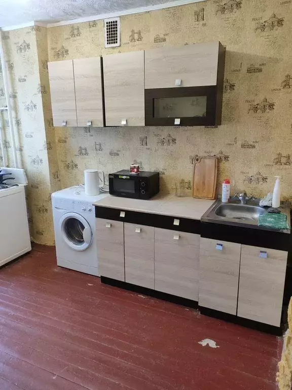 1-к кв. Ленинградская область, Кириши ул. Строителей, 10 (30.0 м) - Фото 2