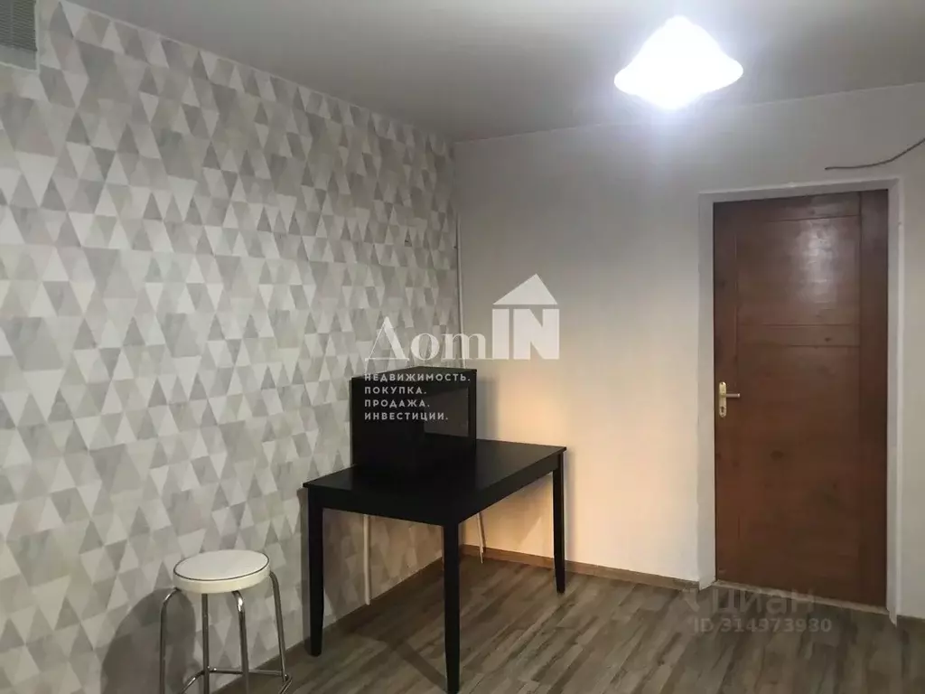Комната Санкт-Петербург ул. Брянцева, 15 (12.3 м) - Фото 1