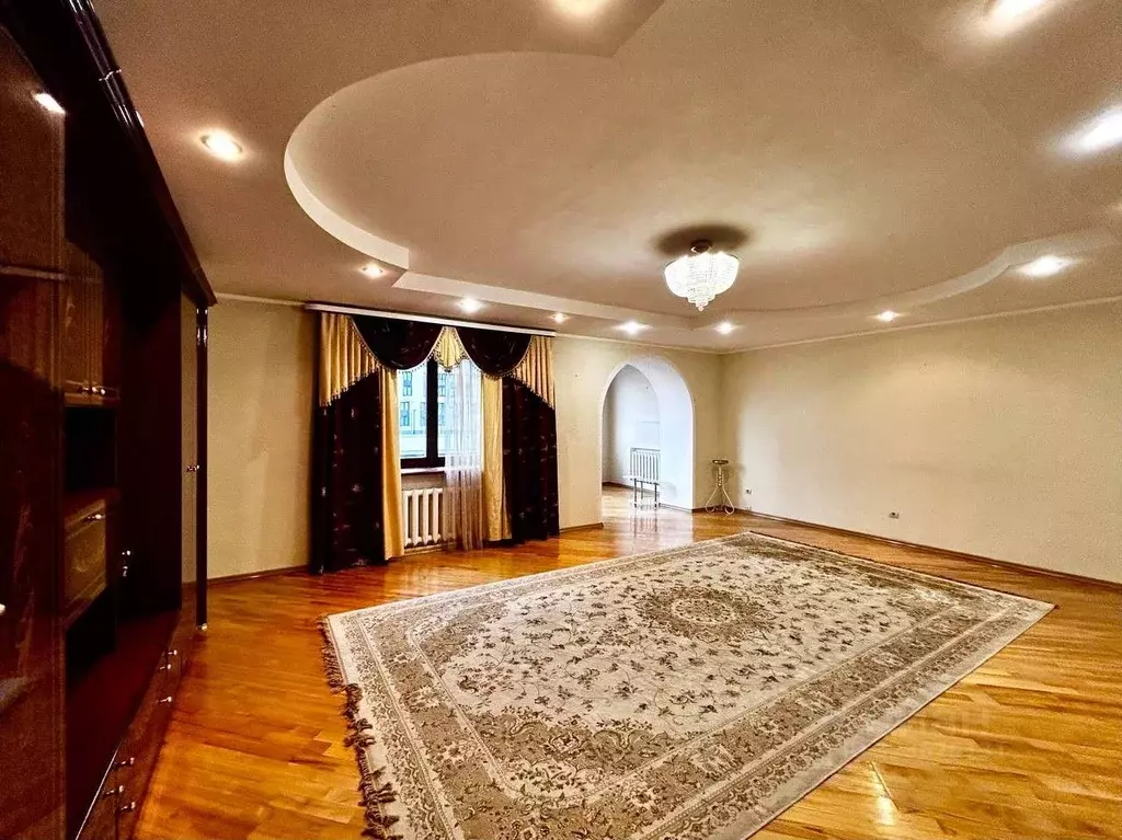 4-к кв. Башкортостан, Уфа ул. Гафури, 54 (160.8 м) - Фото 1