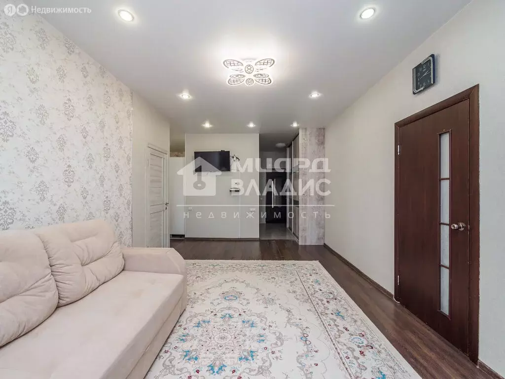 Квартира-студия: Омск, улица Крупской, 14к1 (69.5 м) - Фото 1