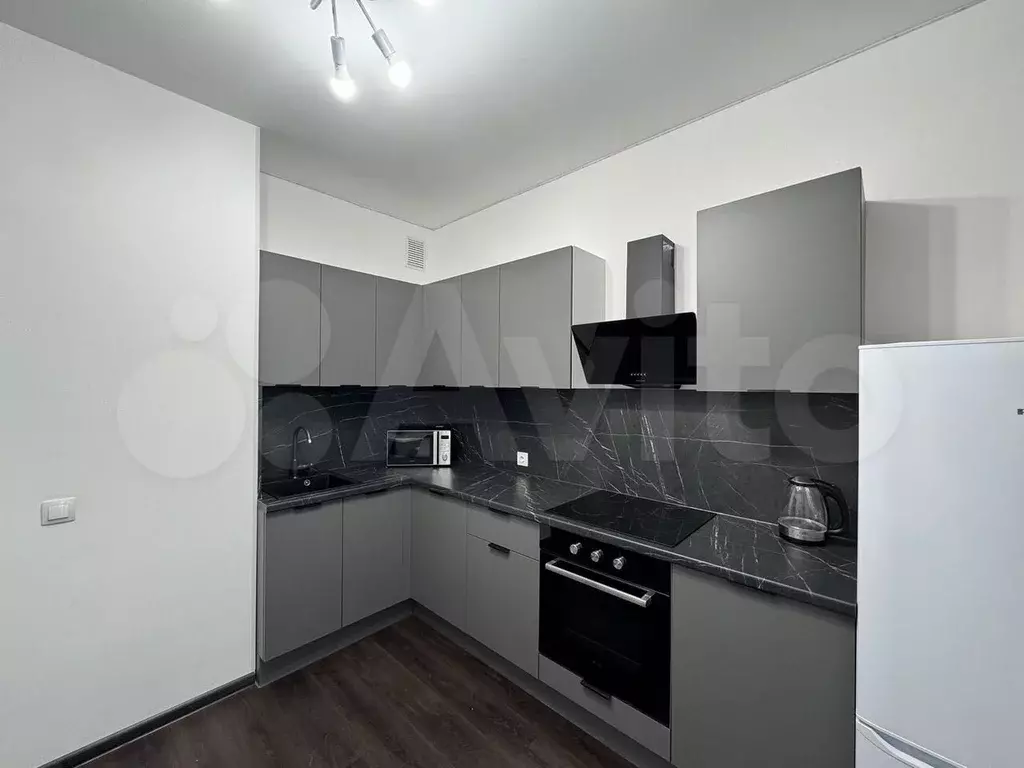 1-к. квартира, 31 м, 4/12 эт. - Фото 0