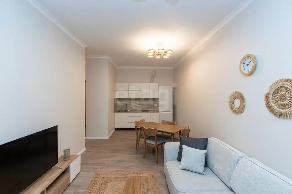 1-к кв. Тюменская область, Тюмень ул. Эльвиры Федоровой, 1 (51.0 м) - Фото 1