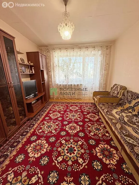 2-комнатная квартира: Сарапул, Ленинградская улица, 17 (45.4 м) - Фото 0