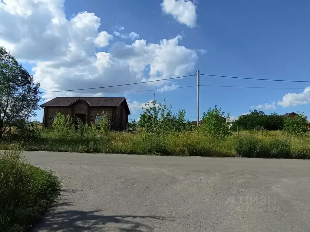 Дом в Белгородская область, Белгородский район, Никольское с/пос, с. ... - Фото 1